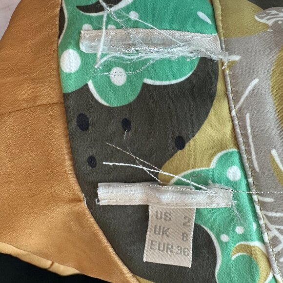 Belted Floral Trench coat Size:2 - Picture 8 of 8